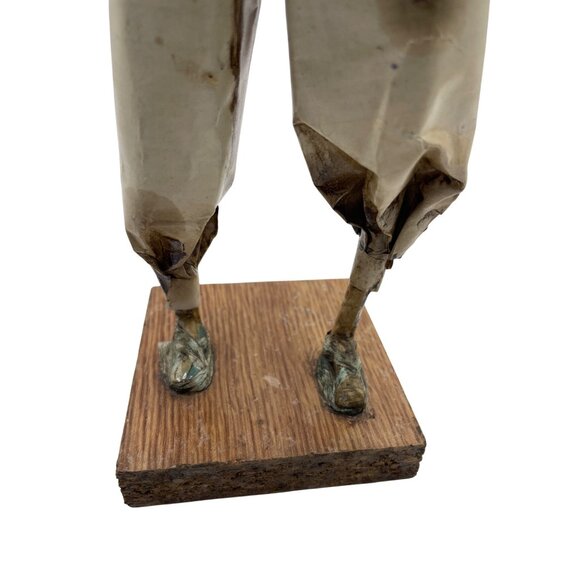 Vintage Mexican Paper Mache Folk Art Figure Of Man With Pottery On Wooden Base - Picture 8 of 16